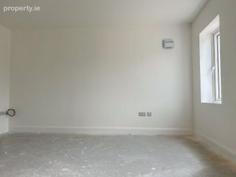 Clochr&aacute;n, 127b, Tuam, Co. Galway - Image 4
