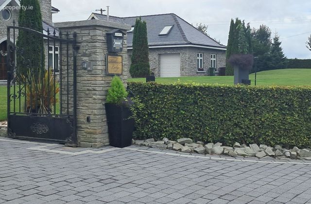 Mc Garry's Executive Travel, Enfield, Co. Meath - Click to view photos