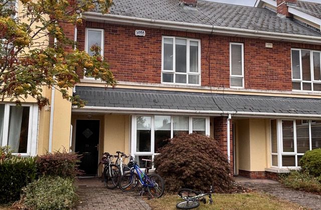 Ballintyre Downs, Dublin 16, Ballinteer, Dublin 16 - Click to view photos