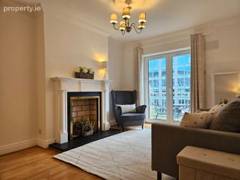Pembroke Square, Grand Canal Dock, Dublin 4, Ballsbridge, Dublin 4 - Image 2