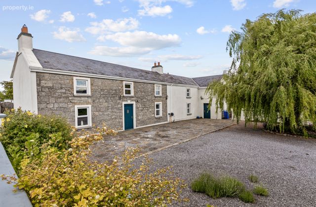 Kellyville, Ballintubbert, Co. Laois, Ballintubbert, Co. Laois - Click to view photos