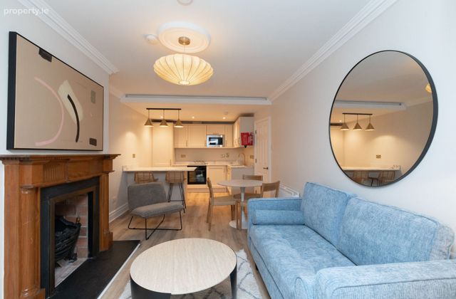 Apartment 36, Simmonscourt Square, Donnybrook, Dublin 4 - Click to view photos