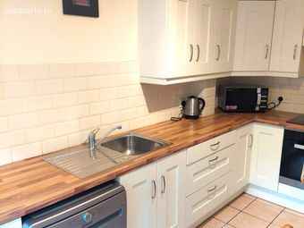 2 Royal Canal Court, Dublin 7, North Circular Road, Dublin 7 - Image 3