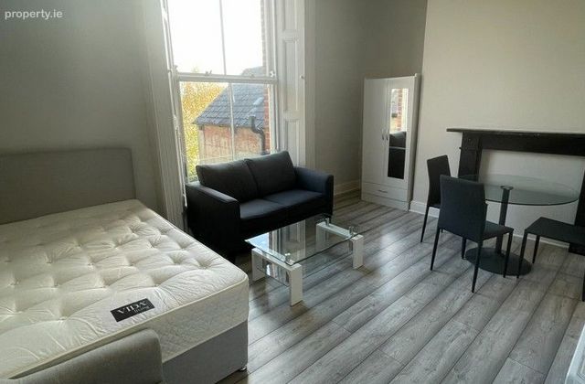 Studio, 54 Leeson Park, Ranelagh, Dublin 6 - Click to view photos