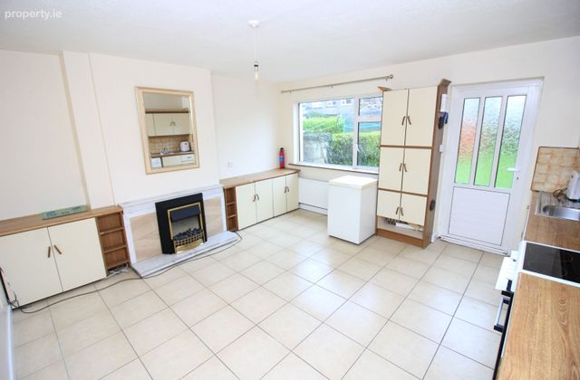 38 Greenhills Court, South Douglas Road, Cork City Centre, Co. Cork - Click to view photos