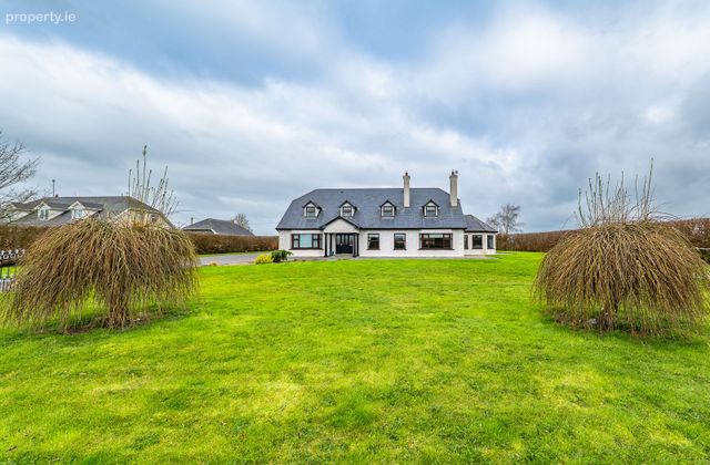 Athloman, Athnid, Co. Tipperary - Click to view photos