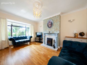25 Cherryfield Park, Clonsilla, Dublin 15 - Image 3