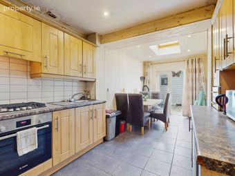 17 Saint Ronan's Way, Clondalkin, Dublin 22 - Image 5
