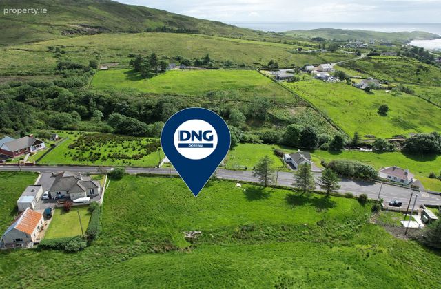 Drumnafinnagle, Kilcar, Co. Donegal - Click to view photos
