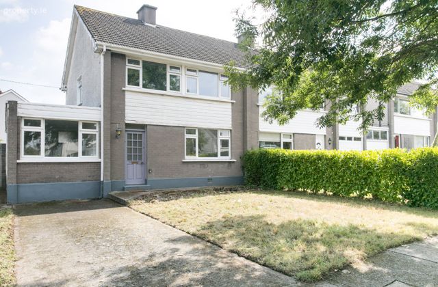 1 Lakelands Grove, Stillorgan, Co. Dublin, Stillorgan, Co. Dublin - Click to view photos