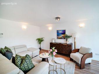 The Wood Clon Brugh Aikens Village, Sandyford, Sandyford, Dublin 18 - Image 3