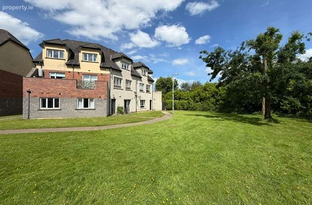 48 Oakleigh Wood, Dooradoyle, Dooradoyle, Co. Limerick - Click to view photos