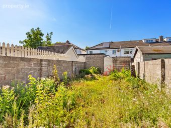 31 Hillcrest Avenue, Hillcrest, Lucan, Co. Dublin, Lucan, Co. Dublin - Image 3