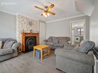 134 Kilbarry Place, Farranree, Co. Cork - Image 5