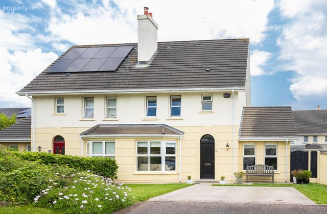 59 The Spires, Carrignafoy, Cobh, Co. Cork - Click to view photos