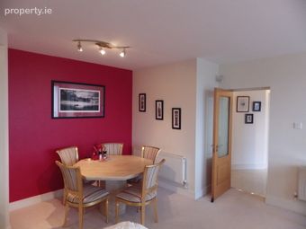 28 Symphony House Adelaide Rd, Dublin 2 - Image 5