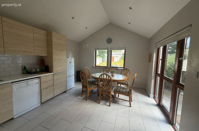 Parson Street, Maynooth, Maynooth, Co. Kildare - Click to view photos