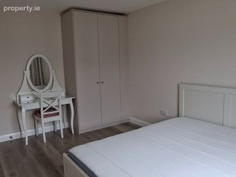 33 Woodfield, Coolroe, Ballincollig, Cork, Ballincollig, Co. Cork - Image 3