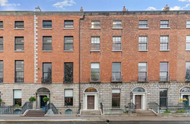Pavilion House, Dublin 2 - Click to view photos