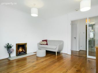 Apartment 52, Merrion Village, Merrion, Dublin 4 - Image 5