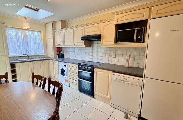 Off Castle Avenue, Dublin 3, Clontarf, Dublin 3 - Click to view photos