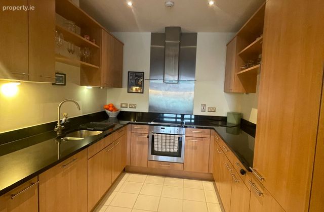 Cloncurry House, IFSC, Dublin 1 - Click to view photos