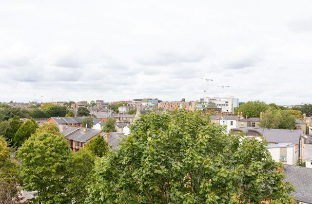 Apt 47 Cullenswood House, Northbrook Avenue, Ranelagh, Dublin 6 - Click to view photos