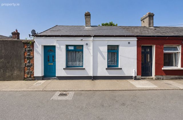9 Mount Sion Avenue, Waterford, Waterford City Centre, Co. Waterford - Click to view photos