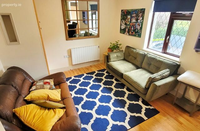 7 Father Griffin Place, Galway City Centre, Co. Galway - Click to view photos