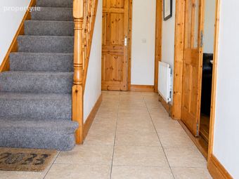 69 Clarkes Wood, Mount Oval Village, Rochestown, Co. Cork - Image 3