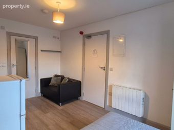 Apartment 5, 67 Henry Street, South Circular Road, Co. Limerick - Image 3