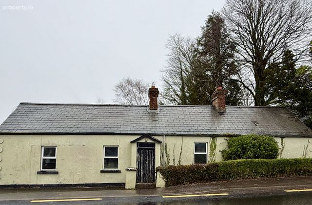 Calloughs, Carrigallen, Carrigallen, Co. Leitrim - Click to view photos