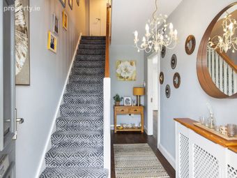 21 Maydenhayes Glen, Donacarney, Co. Meath - Image 2