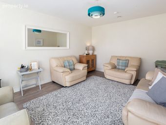 63 Diswellstown Way, Castleknock, Dublin 15, Castleknock, Dublin 15 - Image 4