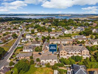 3 Oak Hall, The Hill, Malahide, Dublin, Malahide, Co. Dublin - Image 2