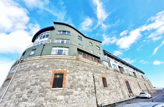 Ce Na Mara, Bothar Na Long, The Docks, Galway City Centre, Co. Galway - Click to view photos