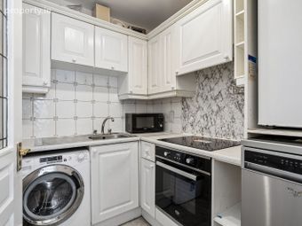 33, Shrewsbury, Donnybrook Castle, Donnybrook, Dublin 4 - Image 5