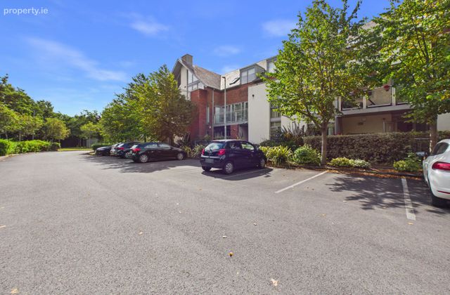 Apartment 143, Block G, The Gallery, Turvey Walk, Donabate, Co. Dublin - Click to view photos