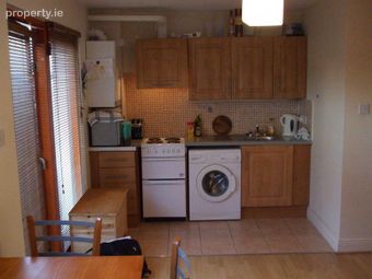 Hunters Crescent, Hunters Wood, Firhouse, Dublin 24 - Image 2