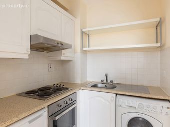 32 Georges Quay Apartments, 2 Georges Quay, Dublin 2, Dublin 2 - Image 4