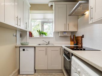Apartment 24, Brookfield, Donnybrook, Dublin 4 - Image 4