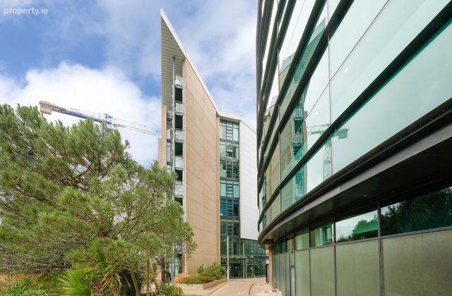 Apt 3, Beacon One, Beacon Court, Sandyford, Dublin 18, Sandyford, Dublin 18 - Click to view photos