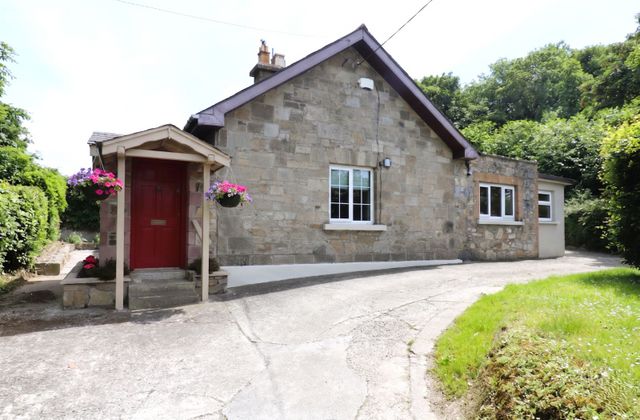 The Lodge, Kildalton, Piltown, Co. Kilkenny - Click to view photos