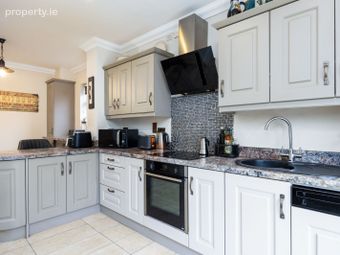6 Sycamore View, Dublin 15, Coolmine, Dublin 15 - Image 5