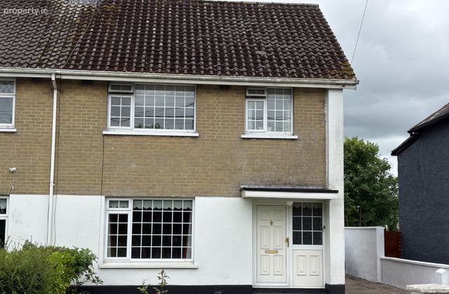 Arravale, Galbally Road, Tipperary Town, Co. Tipperary - Click to view photos