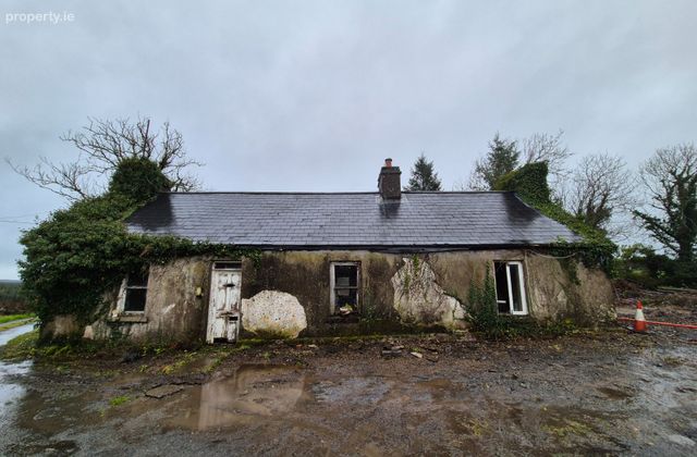 Lack West, Kilmihil, Co. Clare - Click to view photos