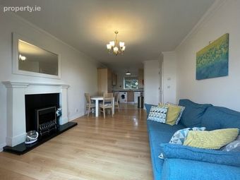 Cruagh Court, Stepaside, Dublin 18 - Image 2