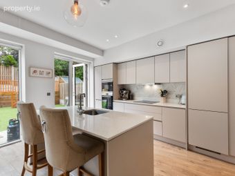 8 Egremont, Church Road, Killiney, Co Dublin, Killiney, Co. Dublin - Image 2