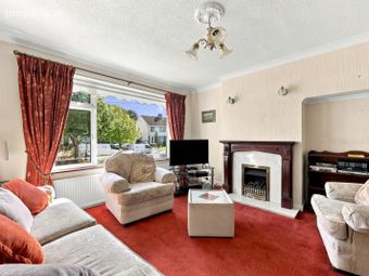 8 Lorcan Green, Dublin 9, Santry, Dublin 9 - Image 3