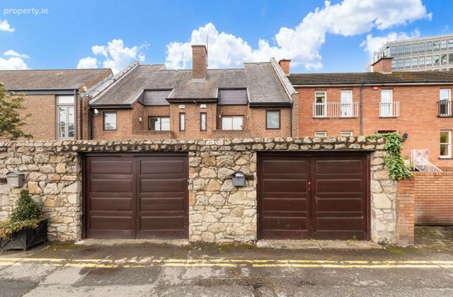 92 Lansdowne Park, Dublin 4, Ballsbridge, Dublin 4 - Click to view photos